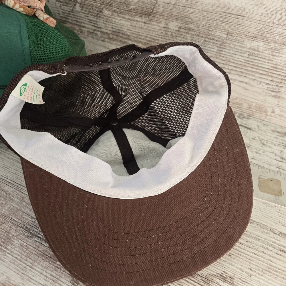 1980 Vintage Mt. St. Helens Brown Trucker Cap Snap Back - Picture 7 of 9